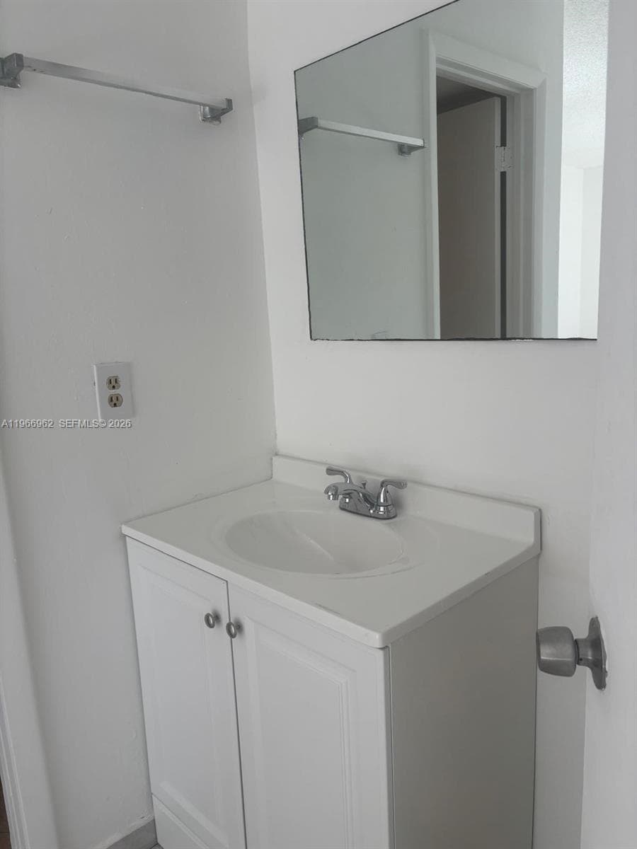 19715 SW 114th Ave # 352, Miami FL 33157 — 6