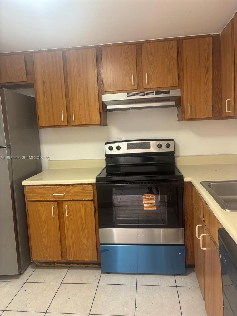 19715 SW 114th Ave # 352, Miami FL 33157 — 3