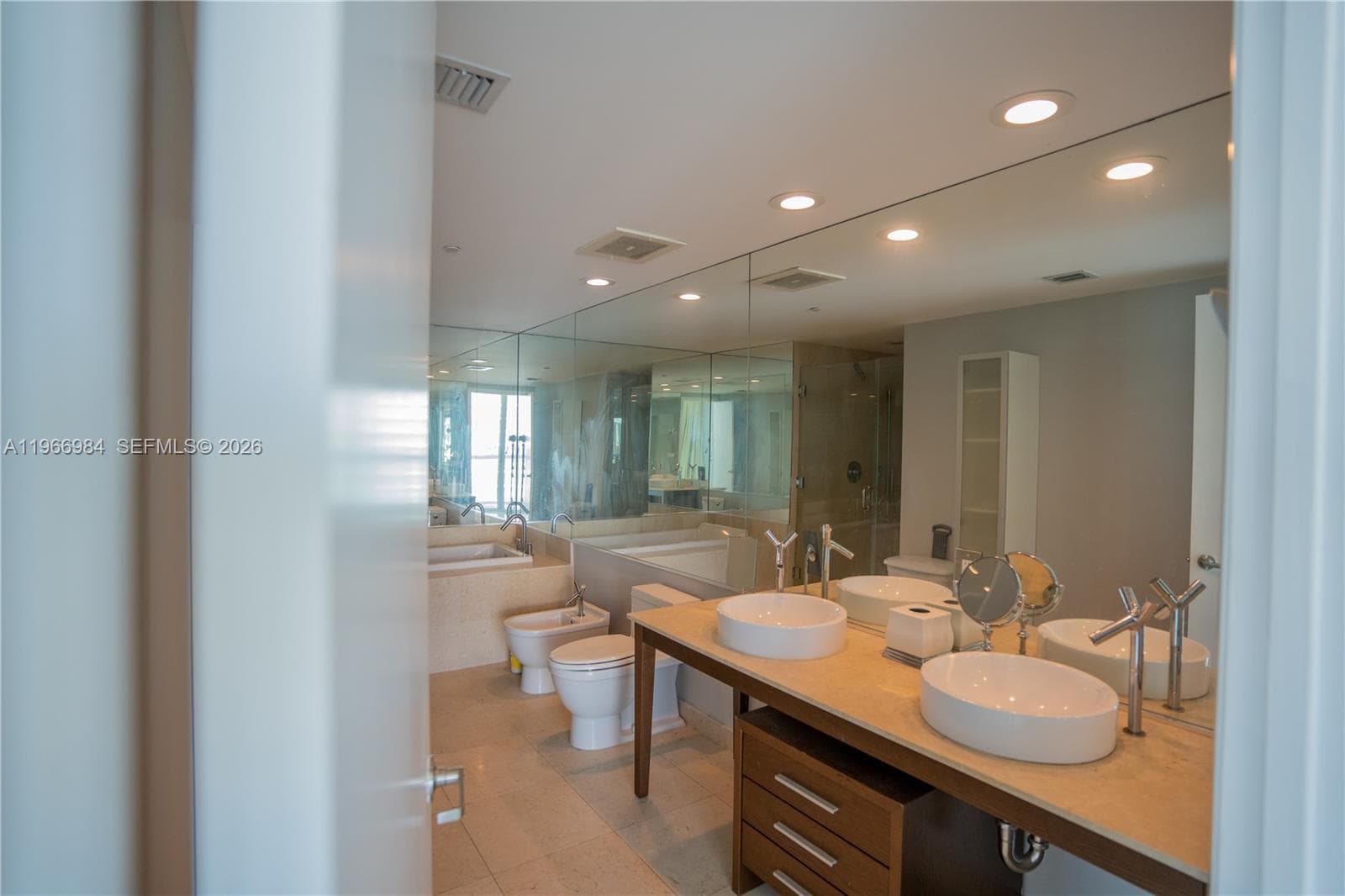 465 Brickell Ave # 4802, Miami FL 33131 — 13
