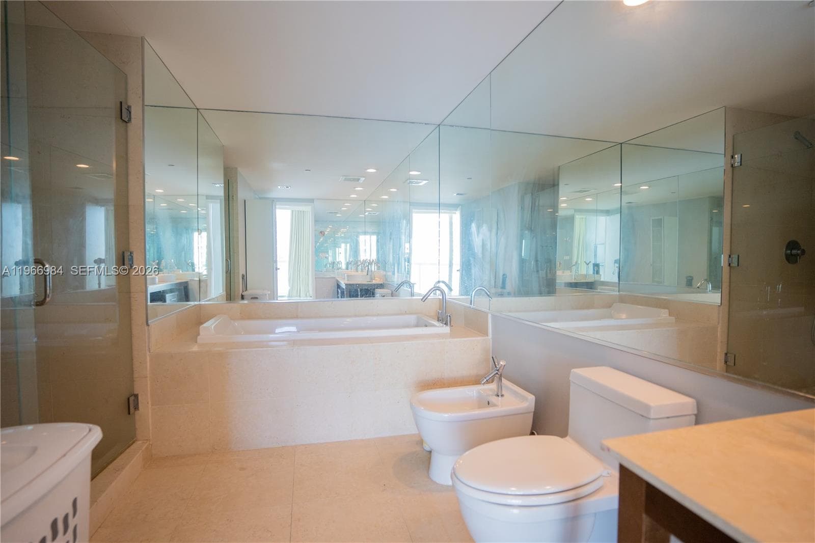 465 Brickell Ave # 4802, Miami FL 33131 — 14