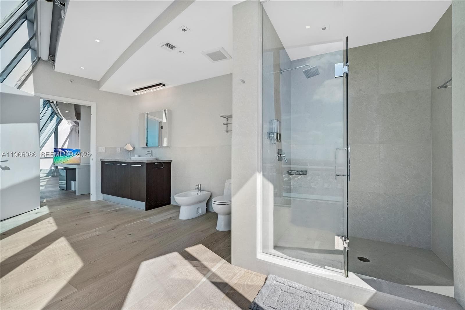 17121 Collins Ave # 4803, Sunny Isles Beach FL 33160 — 32