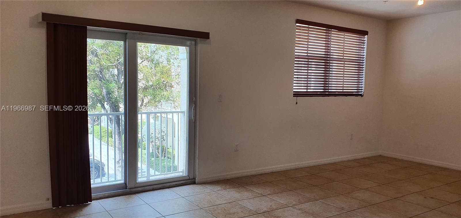 8899 NW 107 CT # 12, Doral FL 33178 — 6