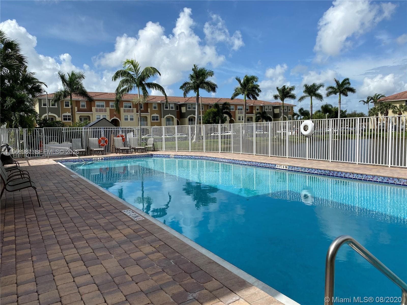 8899 NW 107 CT # 12, Doral FL 33178 — 3