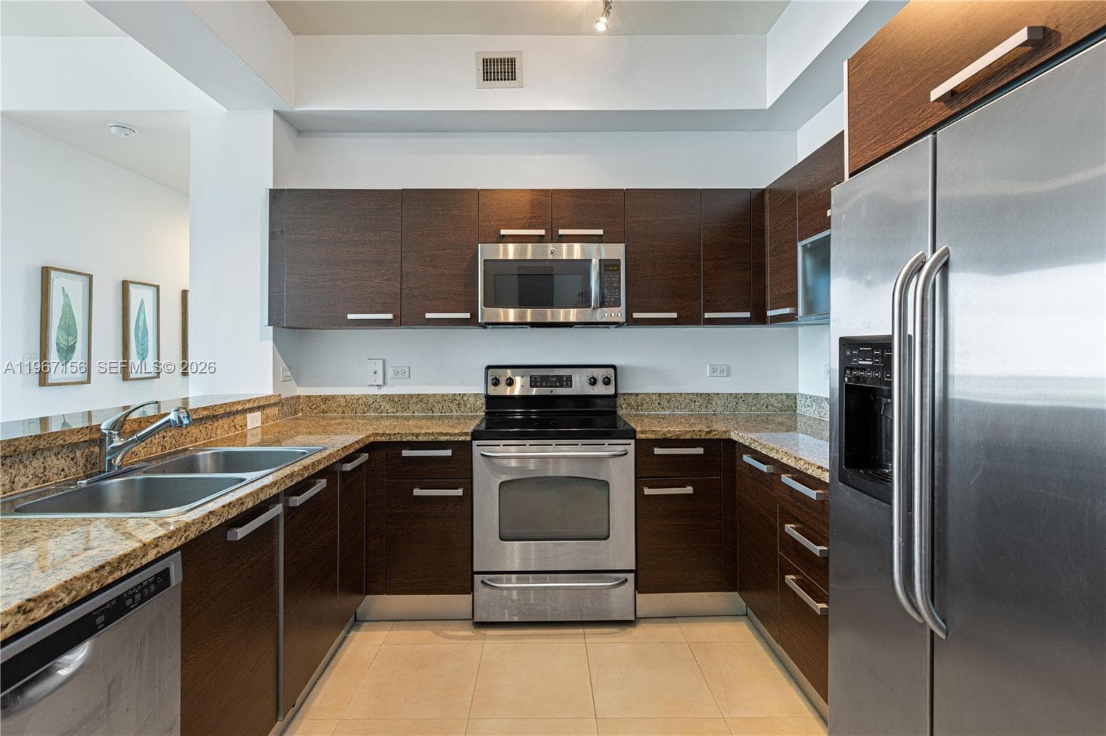 2525 SW 3rd Ave # 1708, Miami FL 33129 — 17