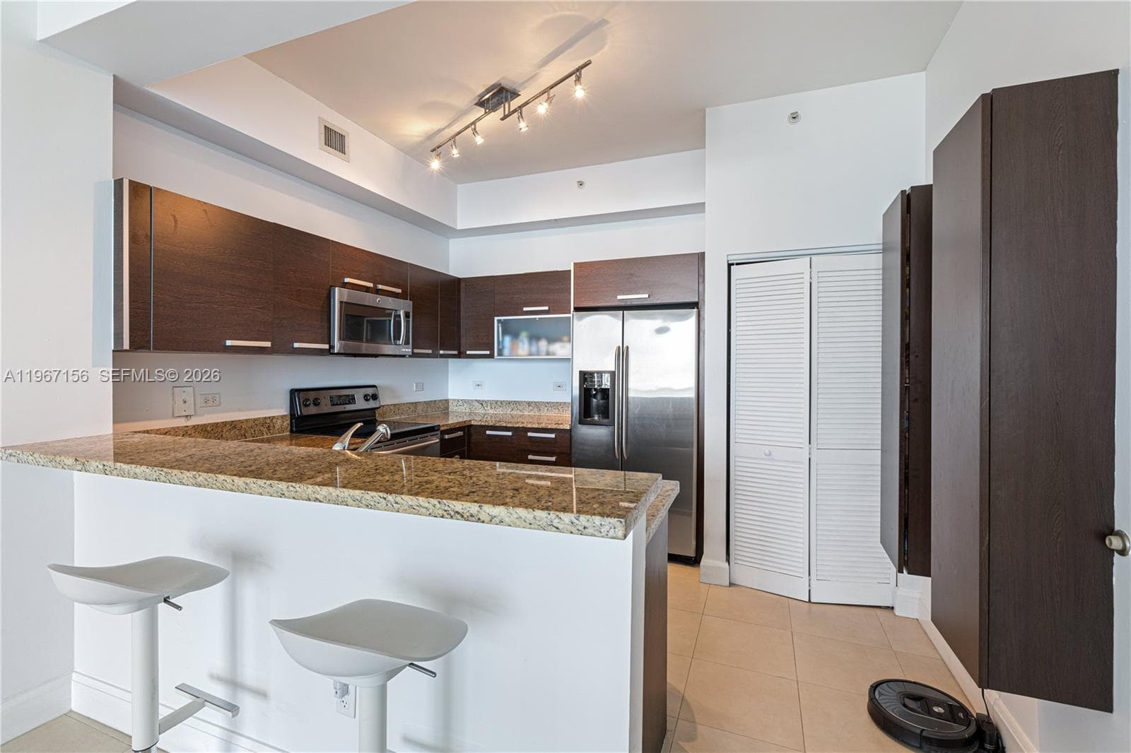 2525 SW 3rd Ave # 1708, Miami FL 33129 — 16