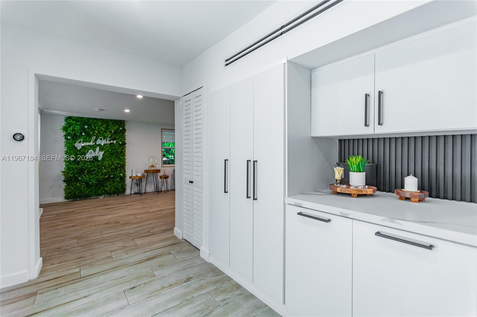 814 Monterey St, Coral Gables FL 33134 — 46