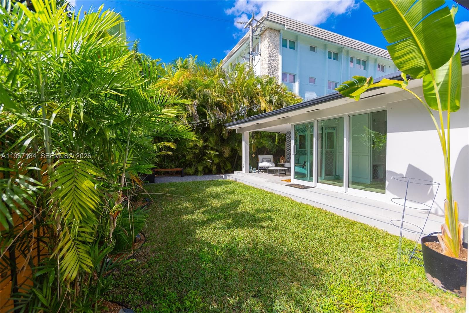 814 Monterey St, Coral Gables FL 33134 — 13