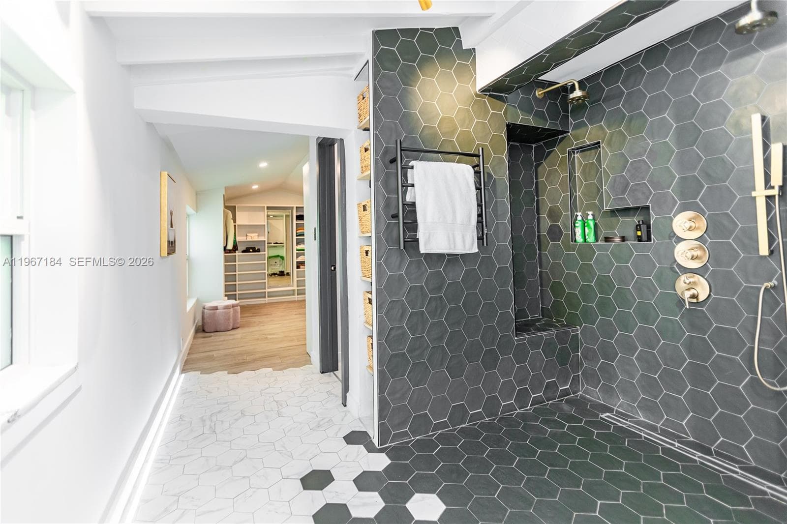 814 Monterey St, Coral Gables FL 33134 — 36