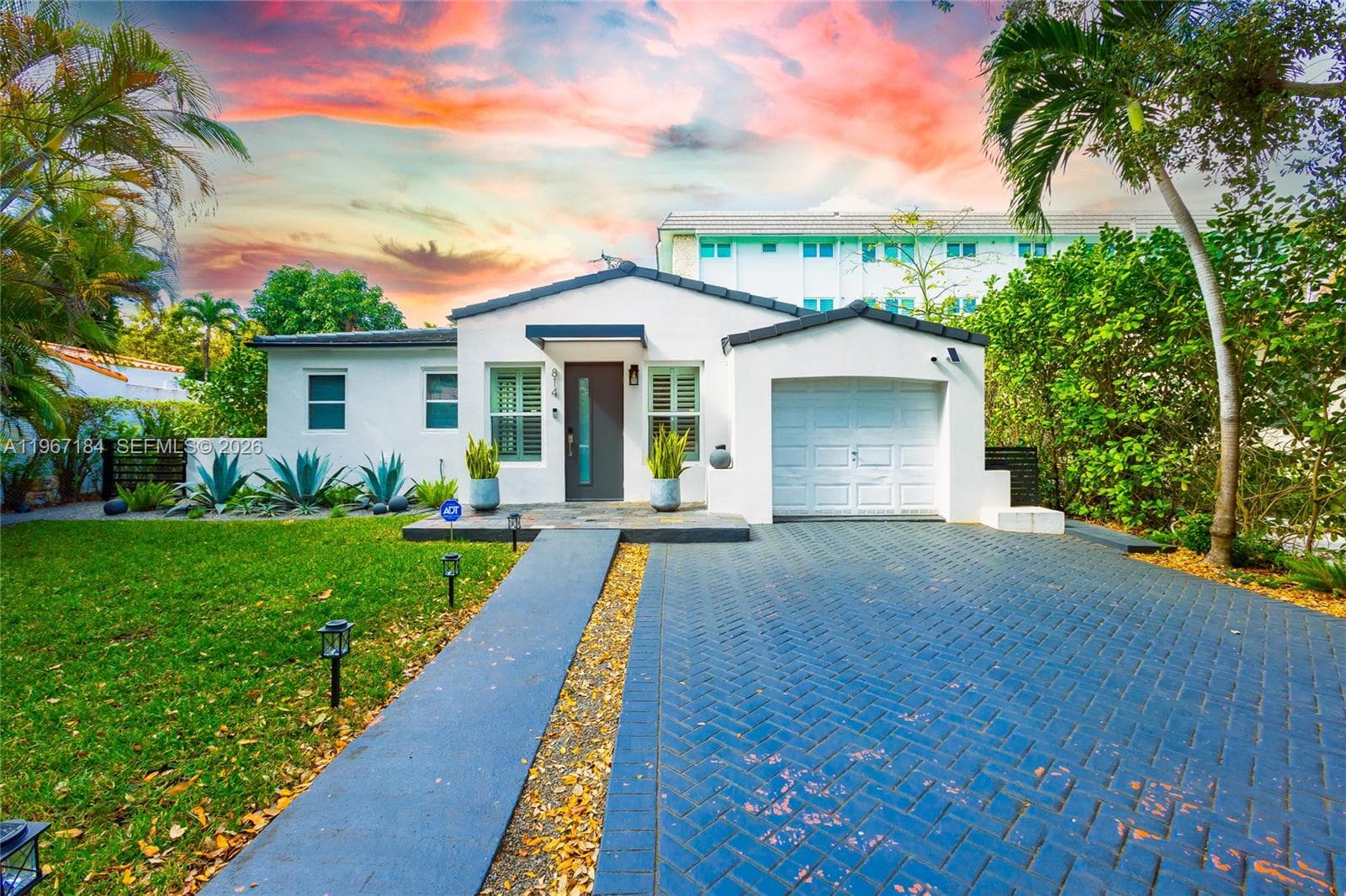 814 Monterey St, Coral Gables FL 33134 — 1