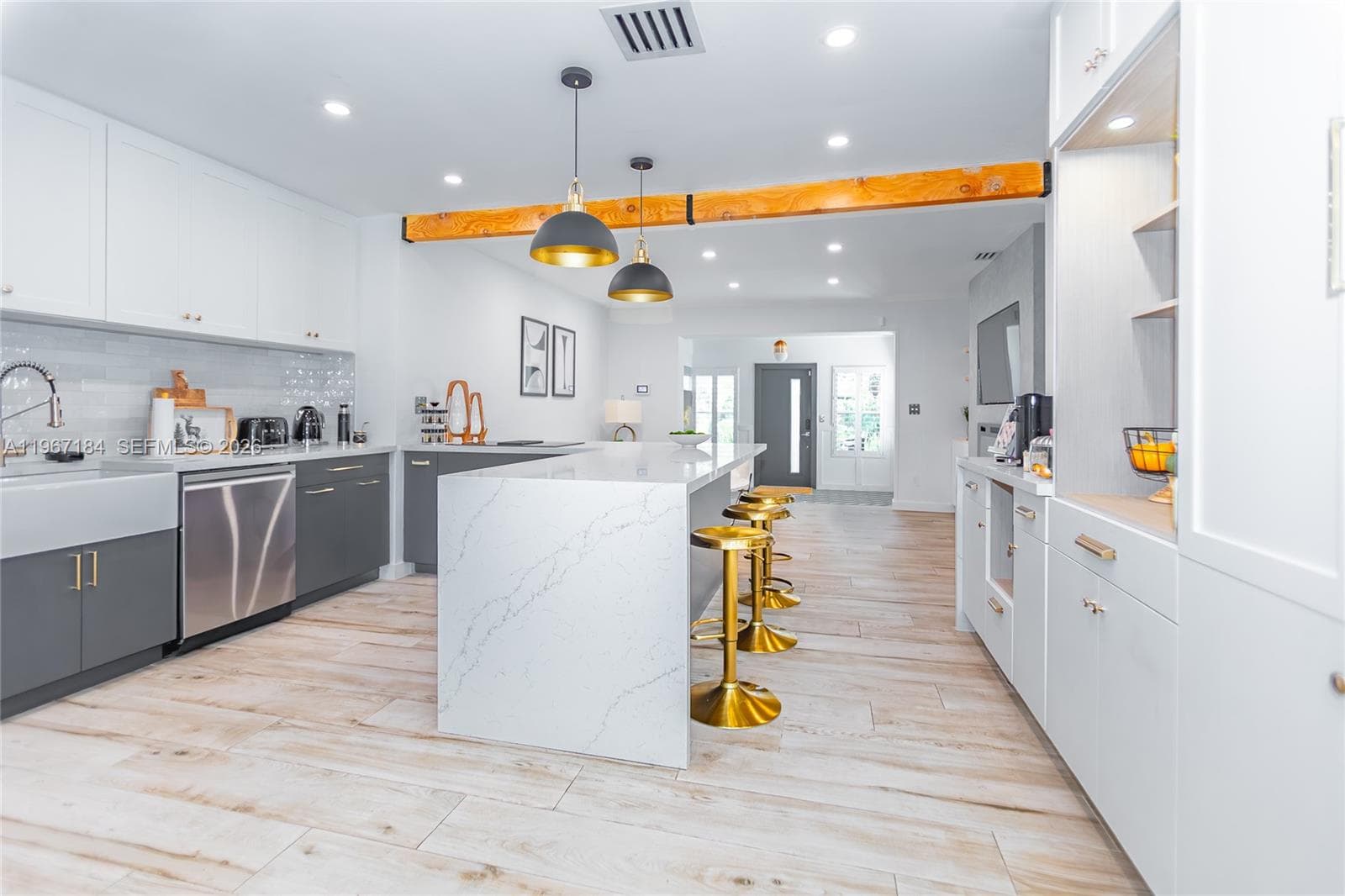 814 Monterey St, Coral Gables FL 33134 — 28