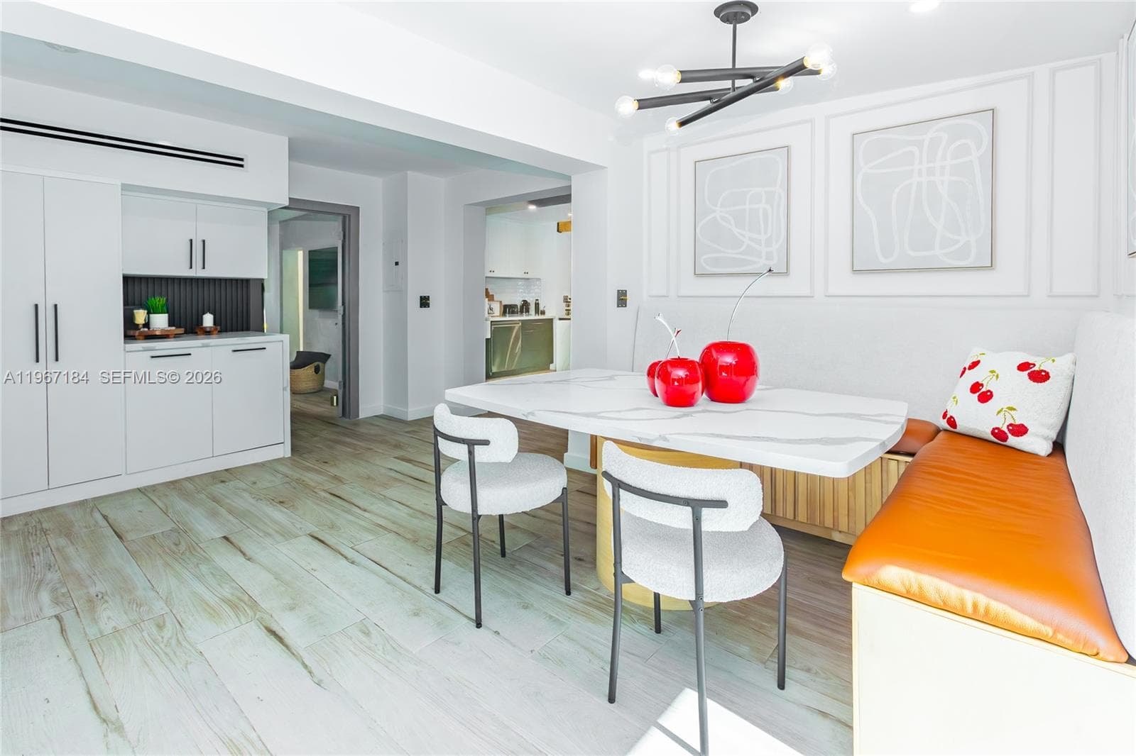 814 Monterey St, Coral Gables FL 33134 — 30