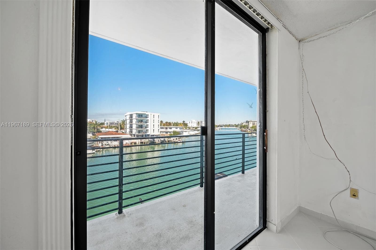 8100 Byron Ave # 303, Miami Beach FL 33141 — 14