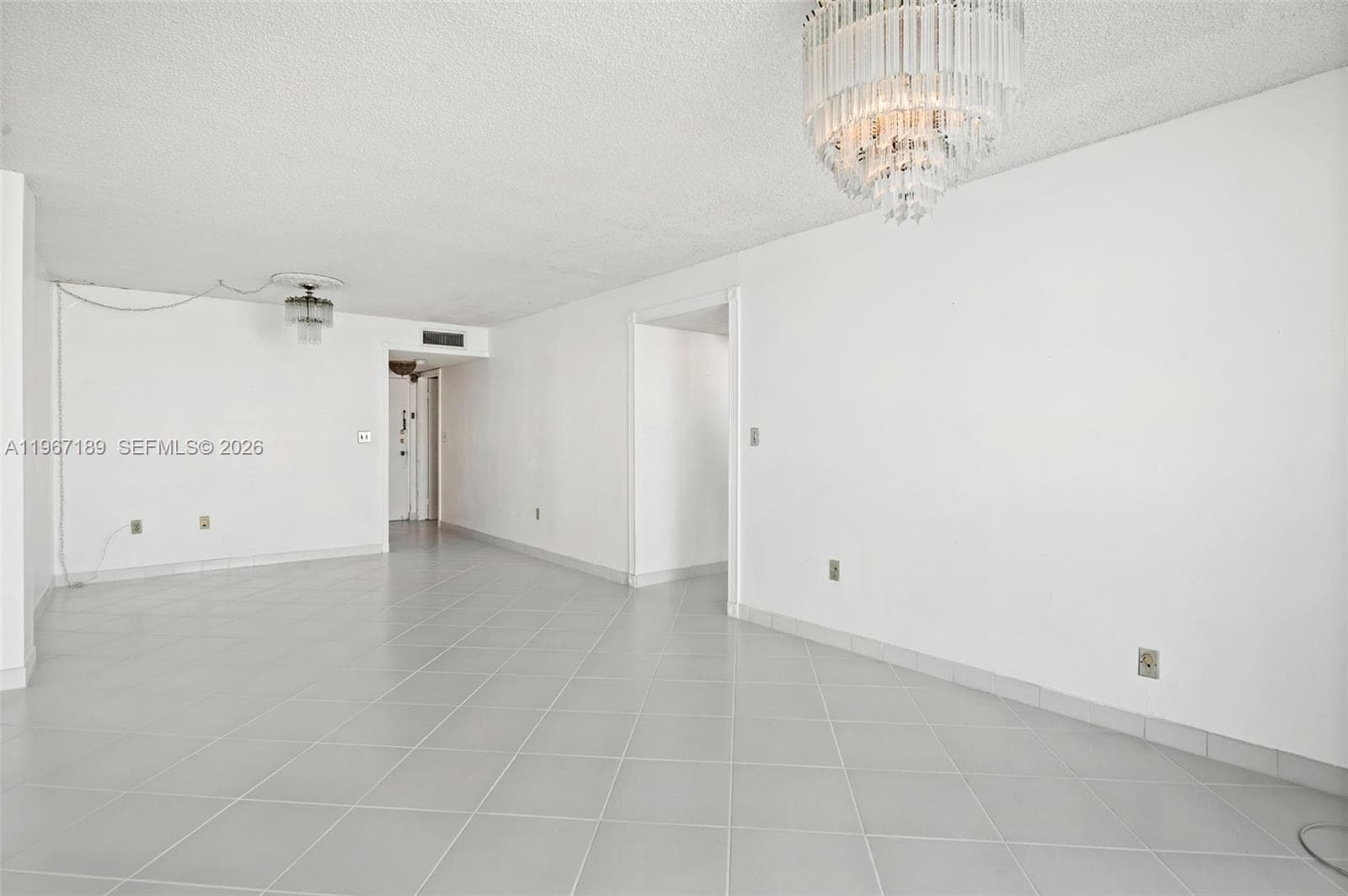 8100 Byron Ave # 303, Miami Beach FL 33141 — 8