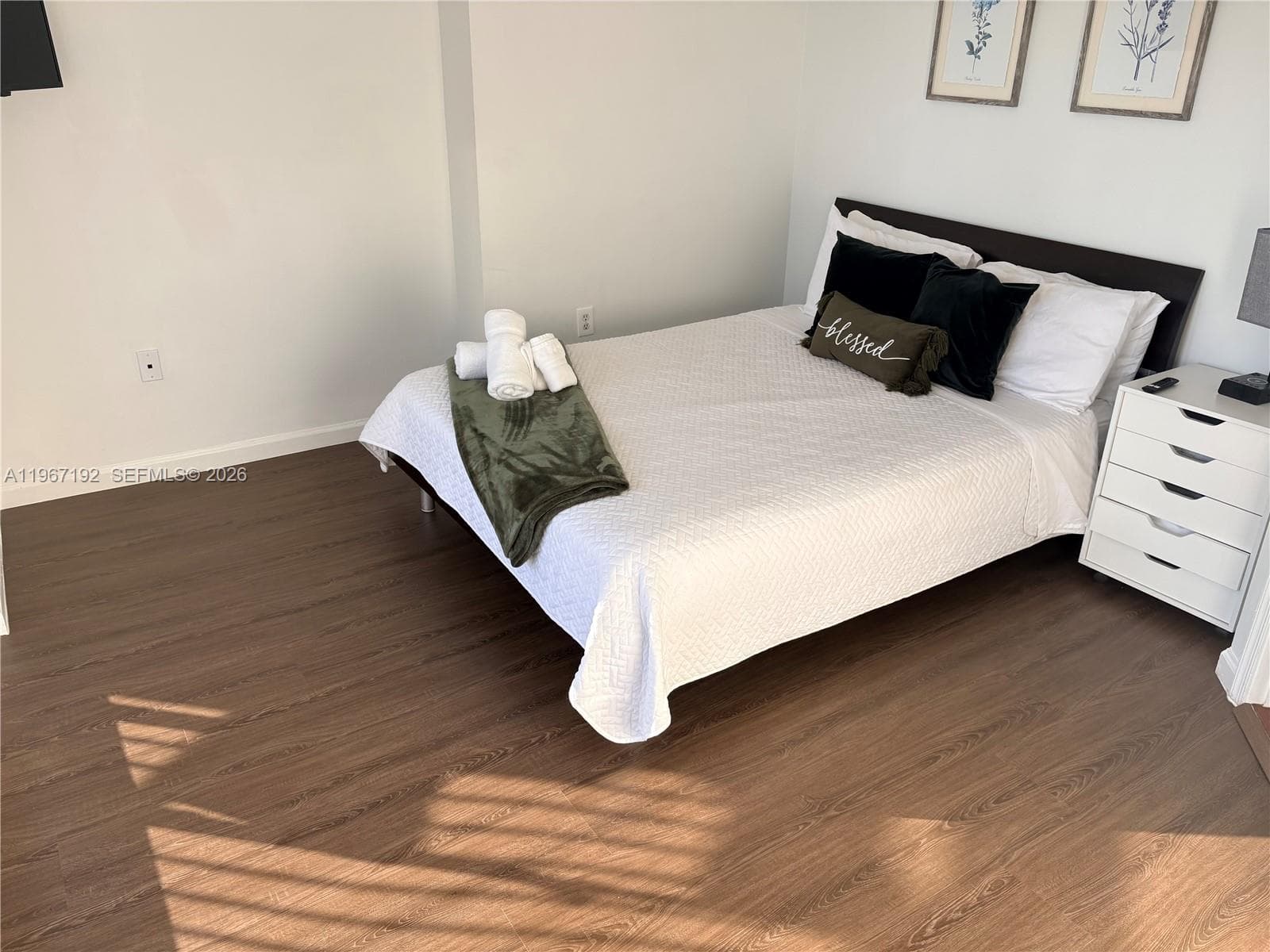 1200 Brickell Bay Dr # 3923, Miami FL 33131 — 11