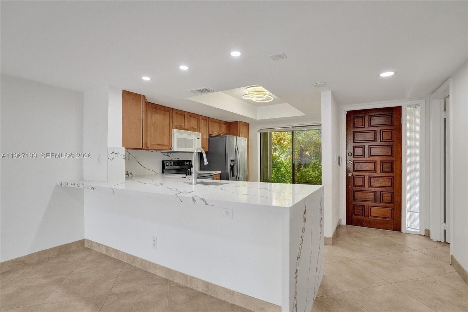 2689 NE 165th St # 56, North Miami Beach FL 33160 — 23