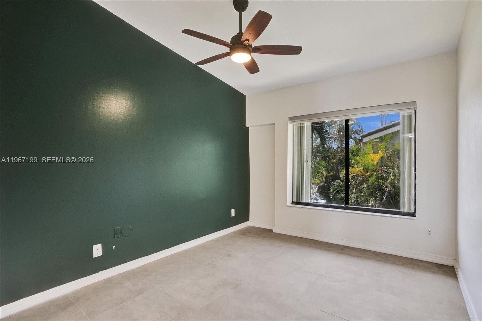 2689 NE 165th St # 56, North Miami Beach FL 33160 — 45