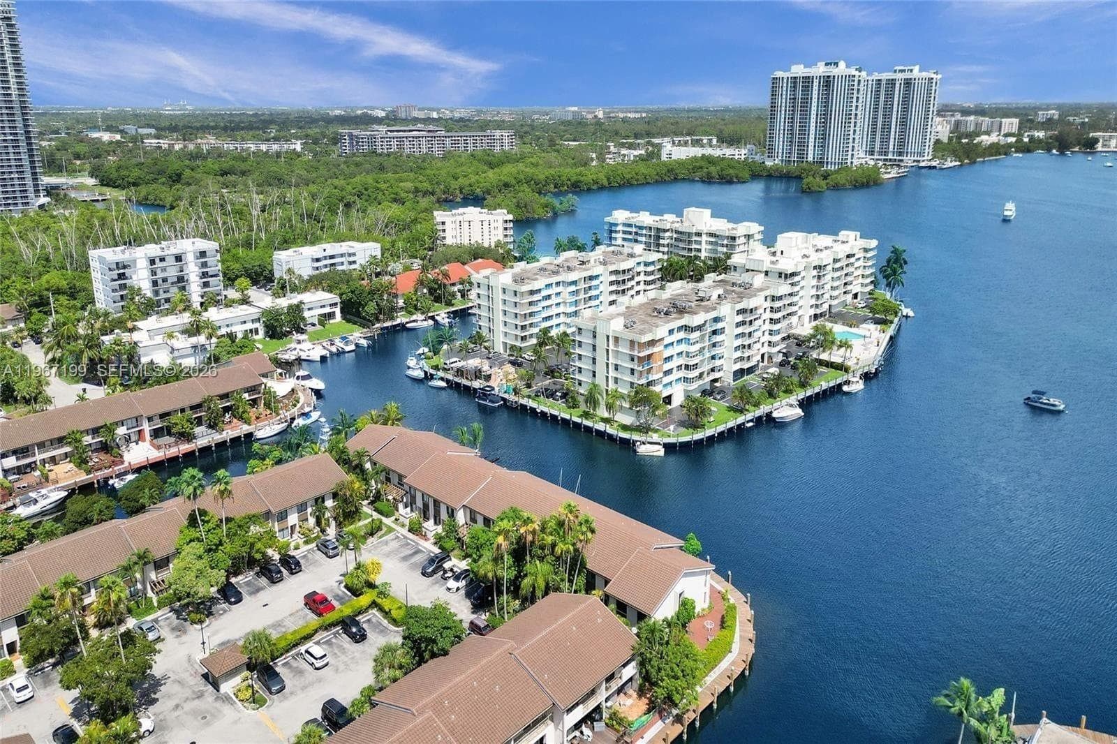 2689 NE 165th St # 56, North Miami Beach FL 33160 — 51