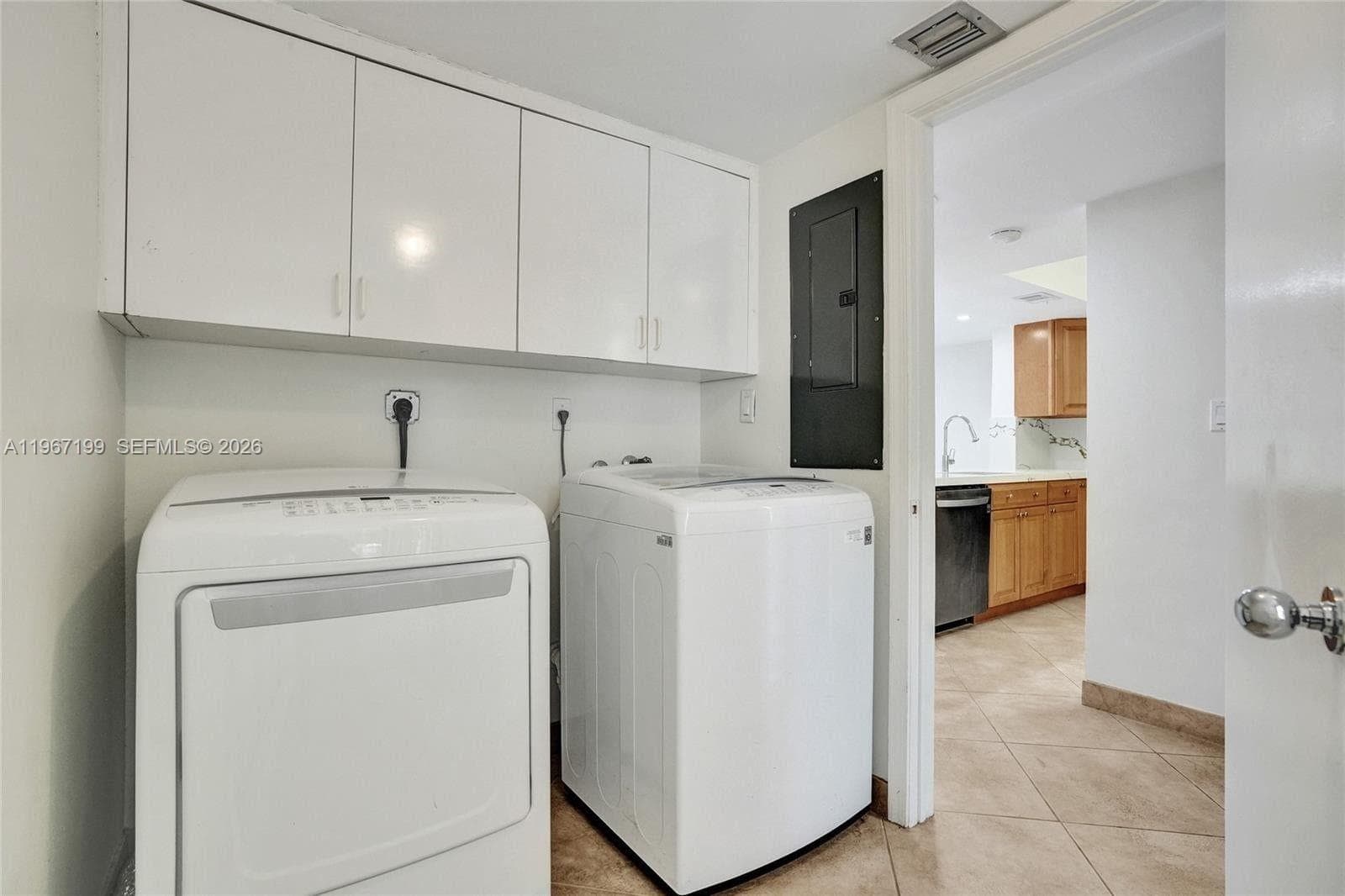 2689 NE 165th St # 56, North Miami Beach FL 33160 — 29