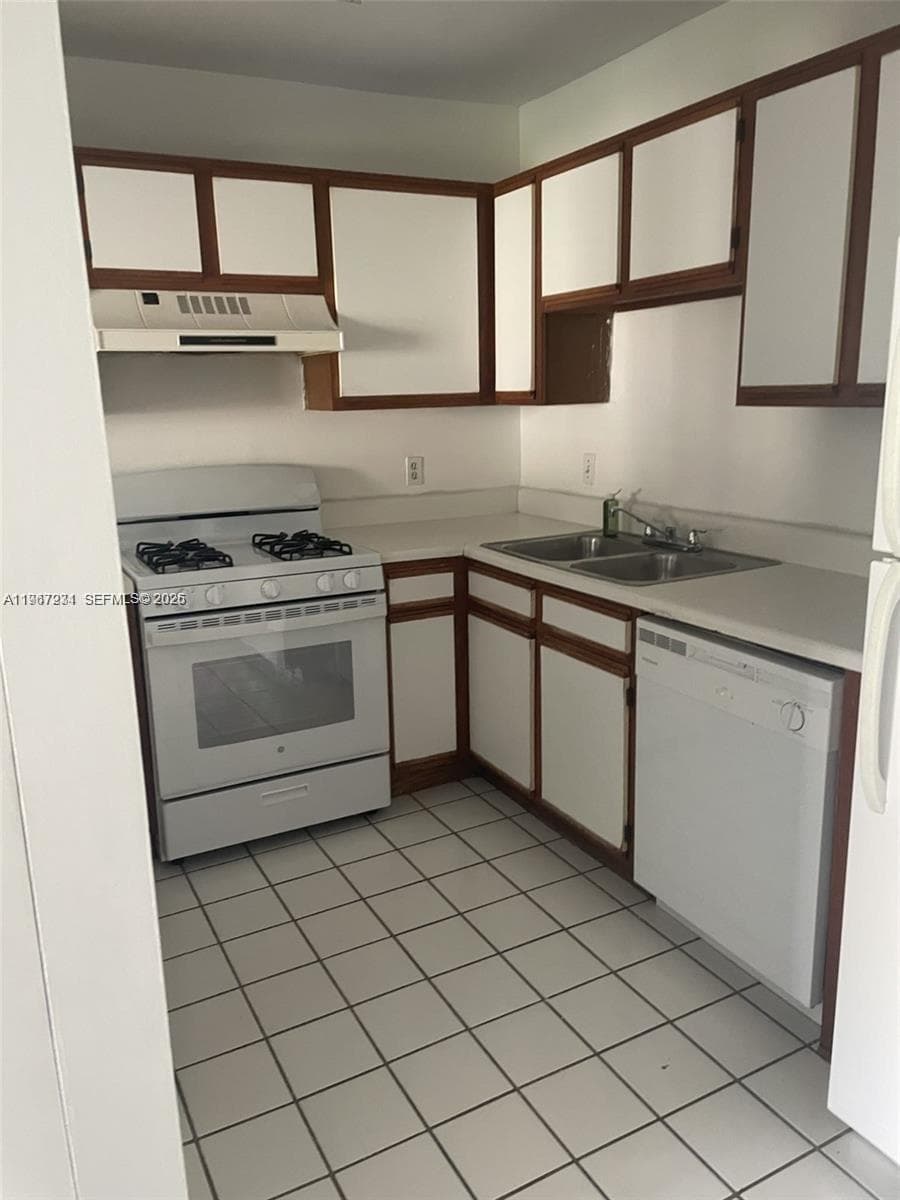 15290 SW 106th Ln # 308, Miami FL 33196 — 6