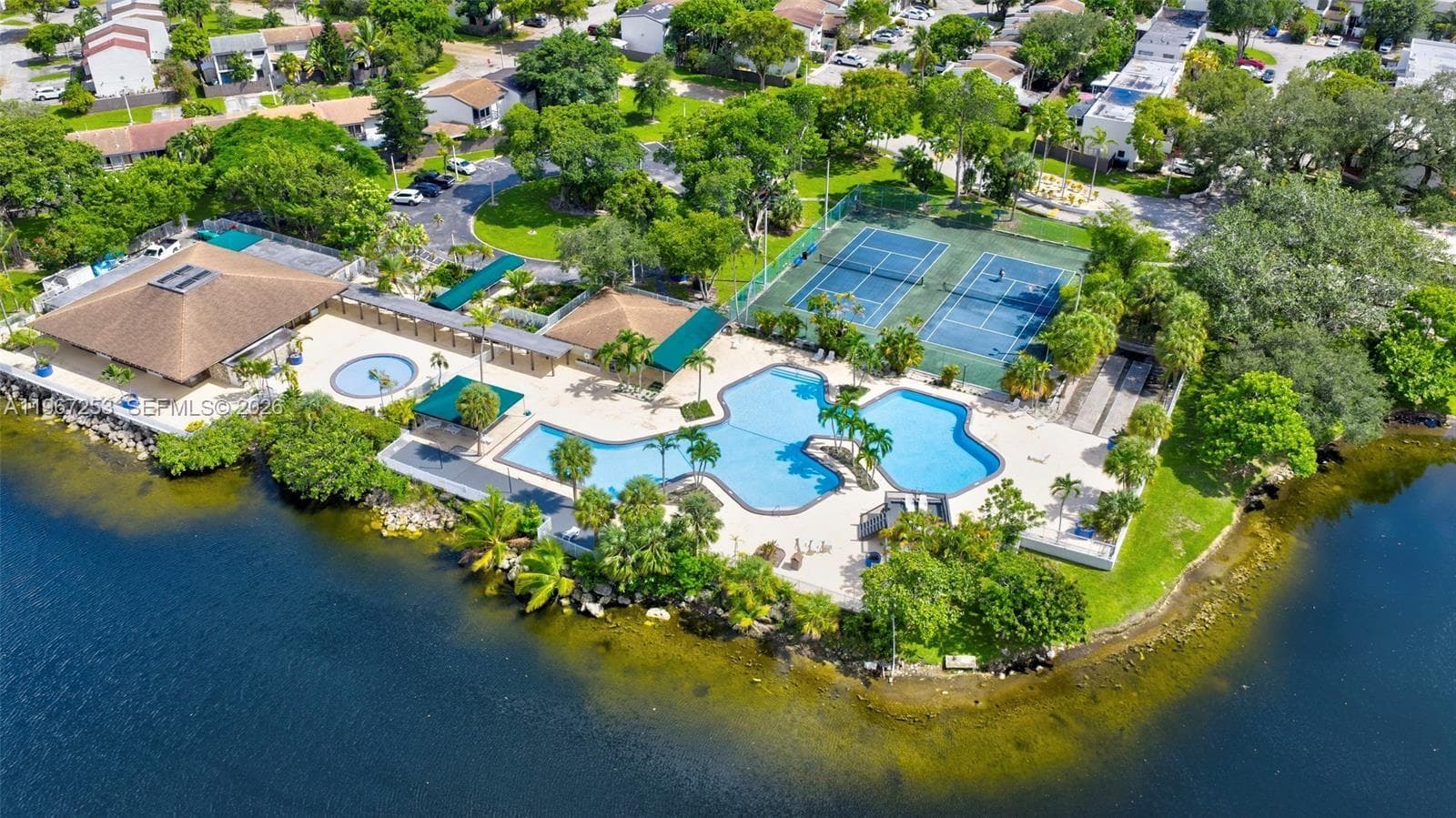 6502 SW 114th Ave, Miami FL 33173 — 67