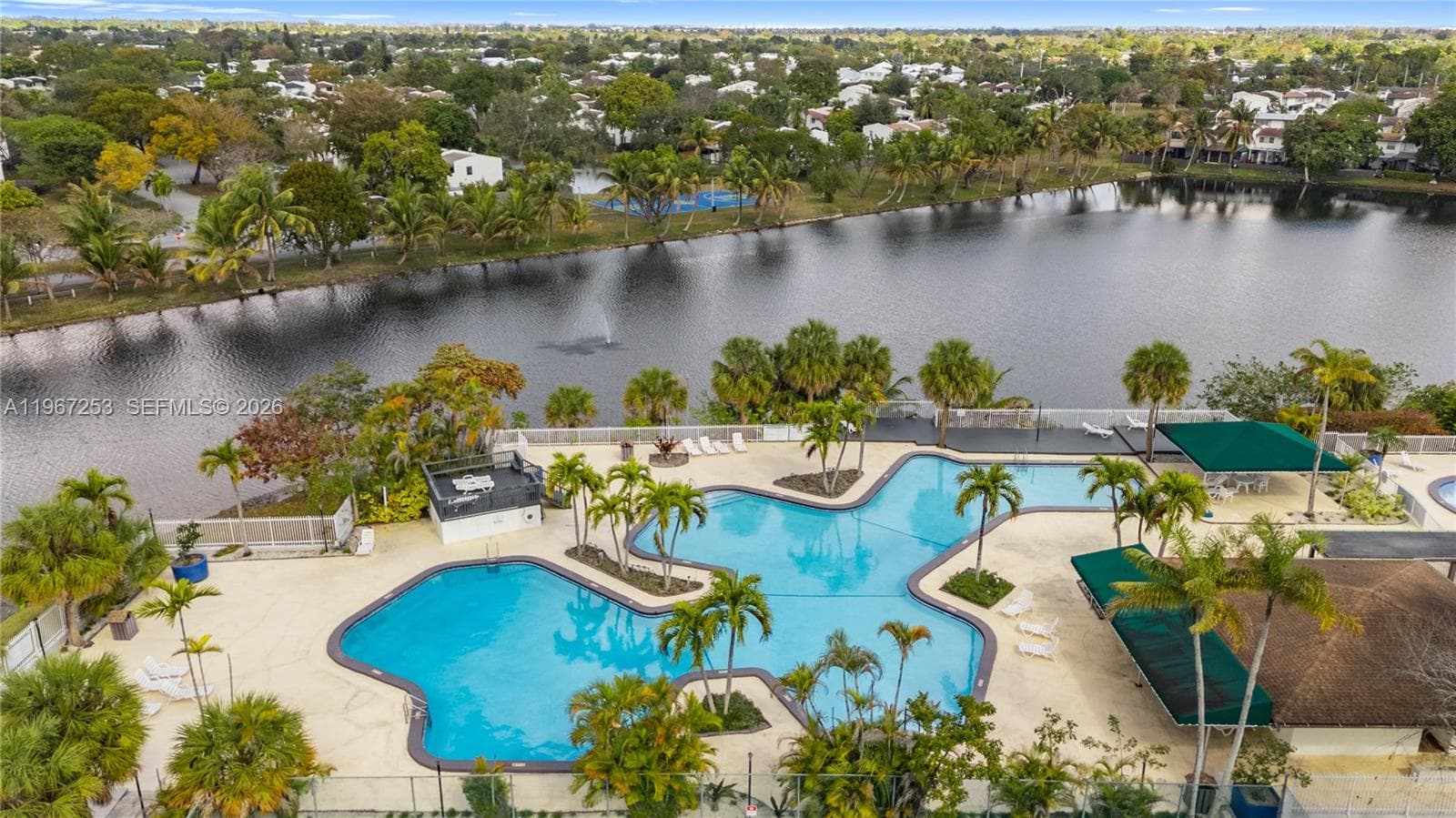 6502 SW 114th Ave, Miami FL 33173 — 64