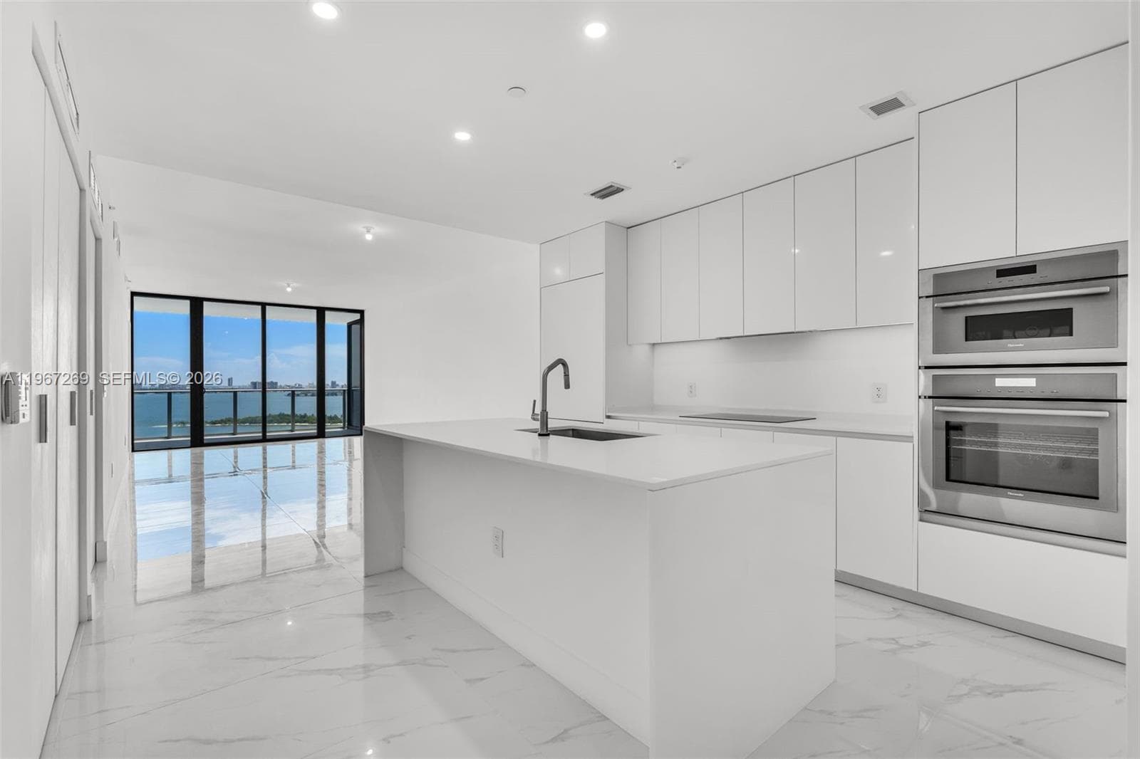 700 NE 24th ST # 1806, Miami FL 33137 — 2
