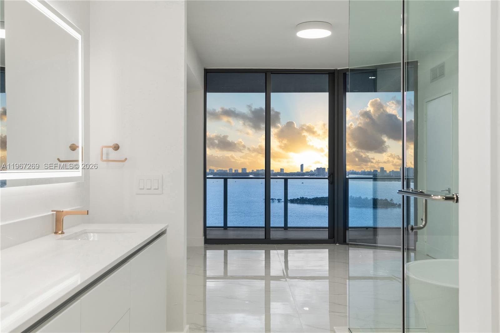 700 NE 24th ST # 1806, Miami FL 33137 — 12