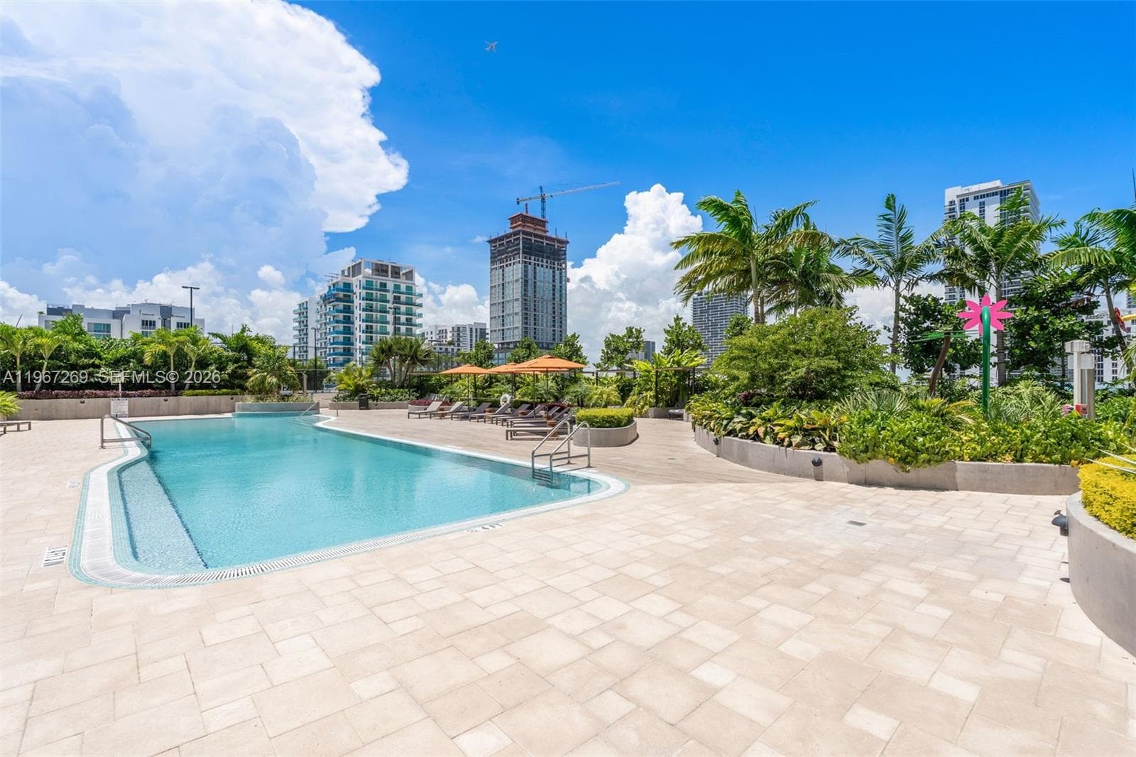 700 NE 24th ST # 1806, Miami FL 33137 — 61