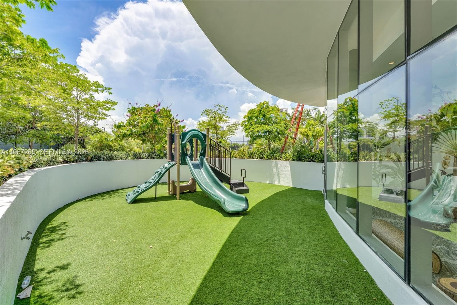 700 NE 24th ST # 1806, Miami FL 33137 — 54