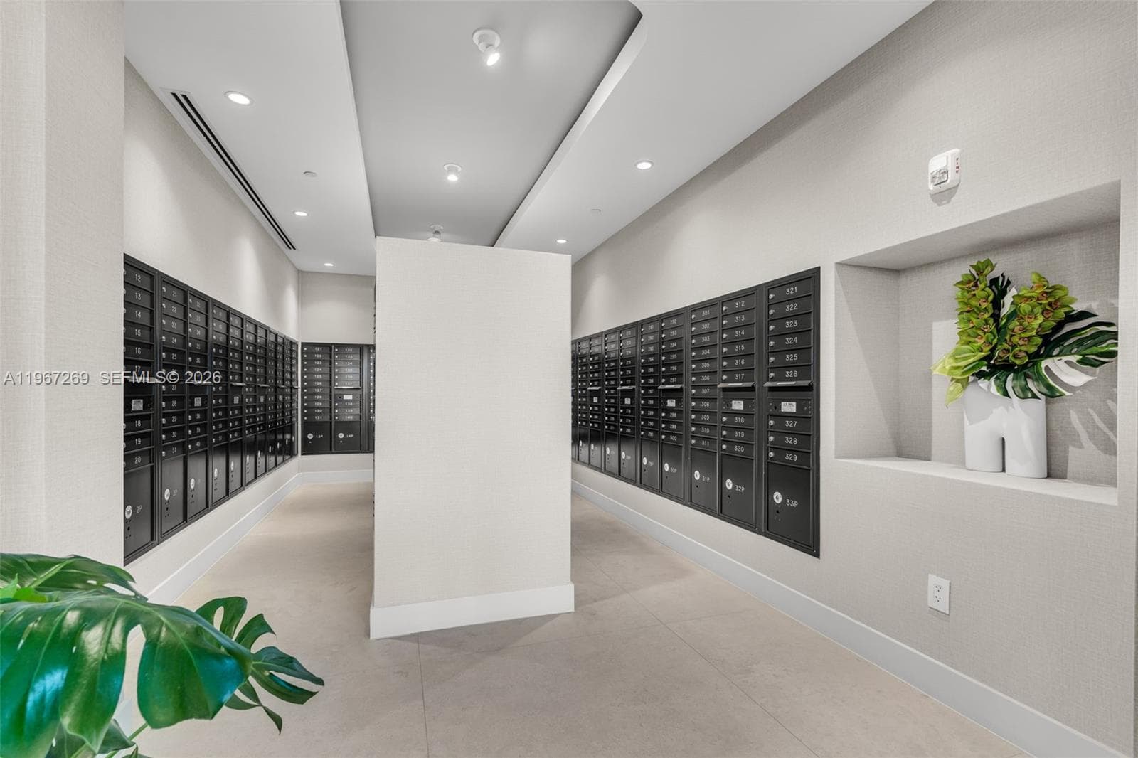 700 NE 24th ST # 1806, Miami FL 33137 — 44