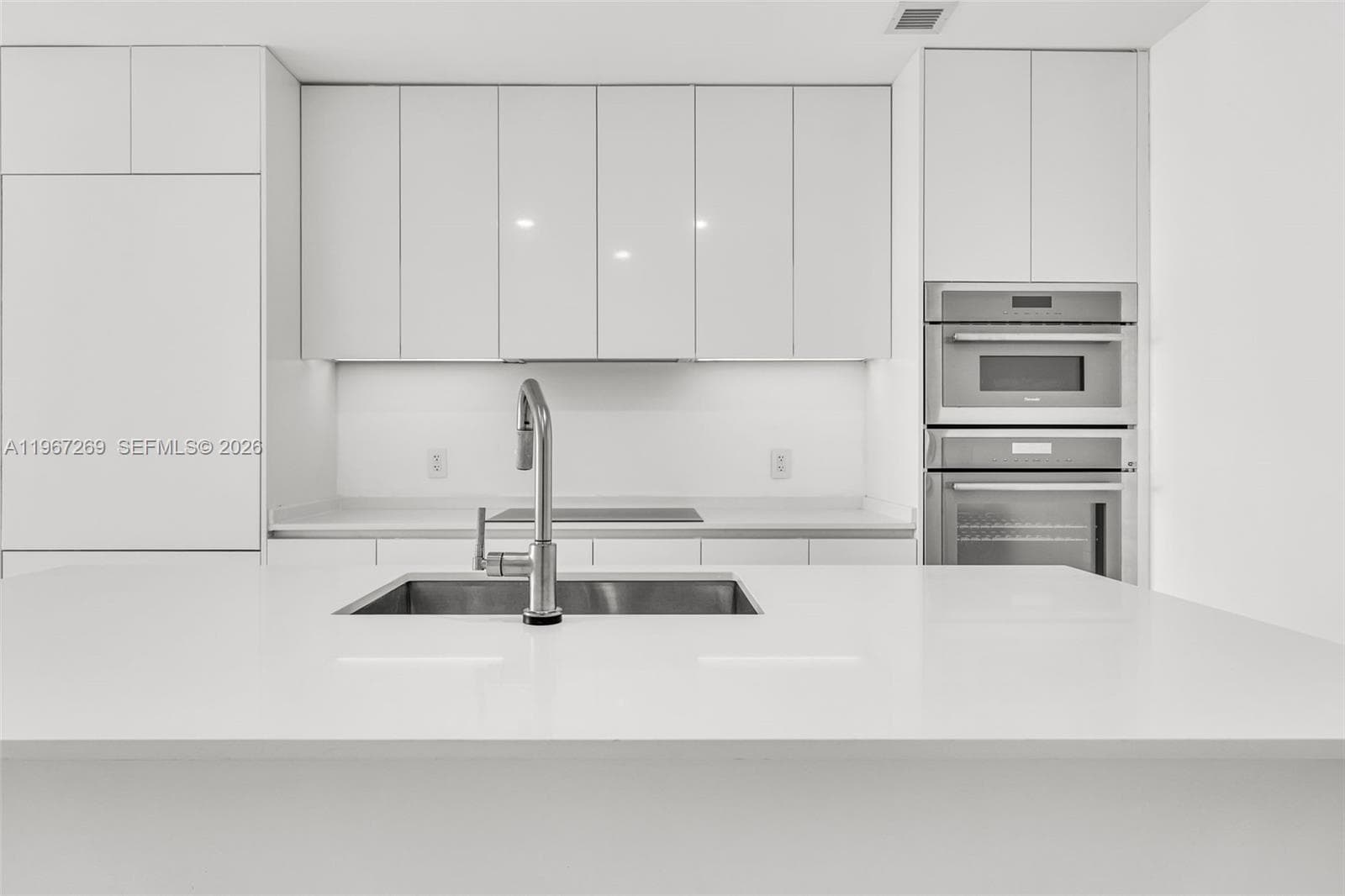 700 NE 24th ST # 1806, Miami FL 33137 — 29