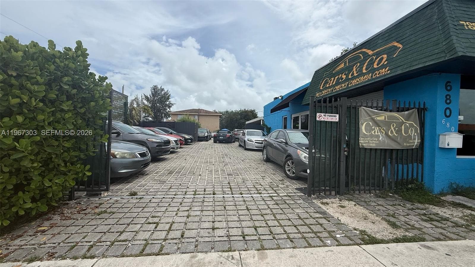 680 NW 71st St, Miami FL 33150 — 4