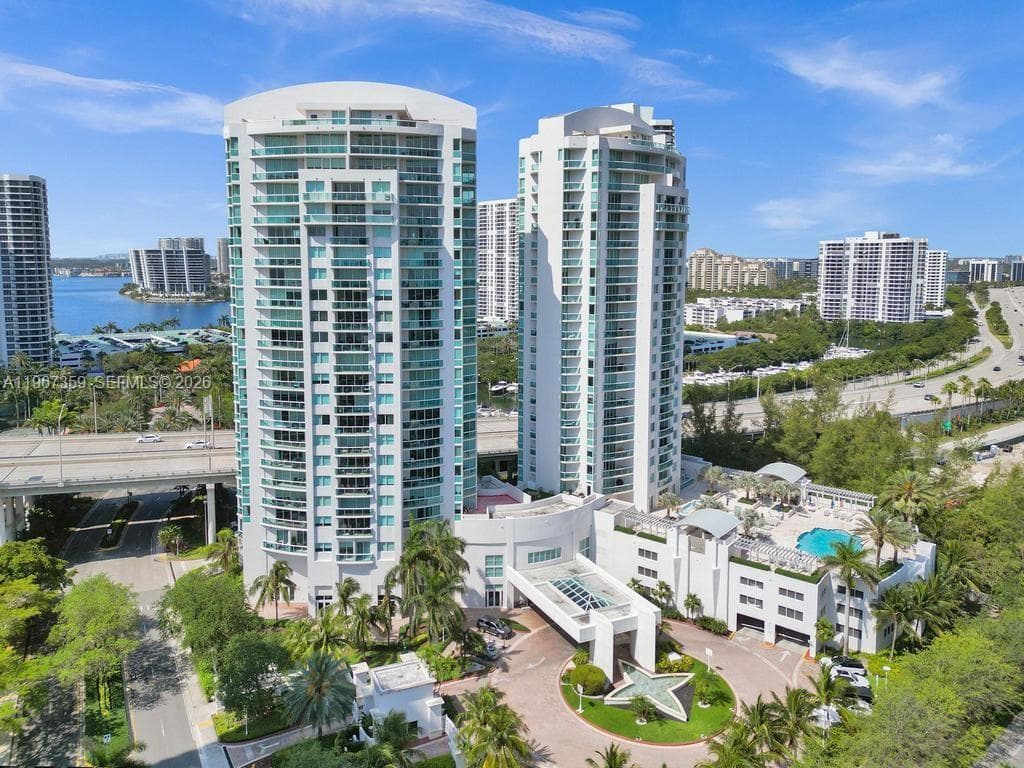 19400 Turnberry Way # 1012, Aventura FL 33180 — 43