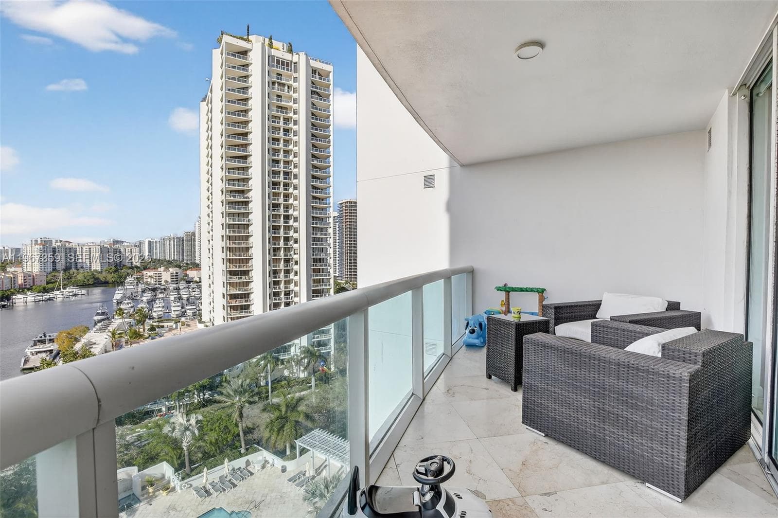 19400 Turnberry Way # 1012, Aventura FL 33180 — 3