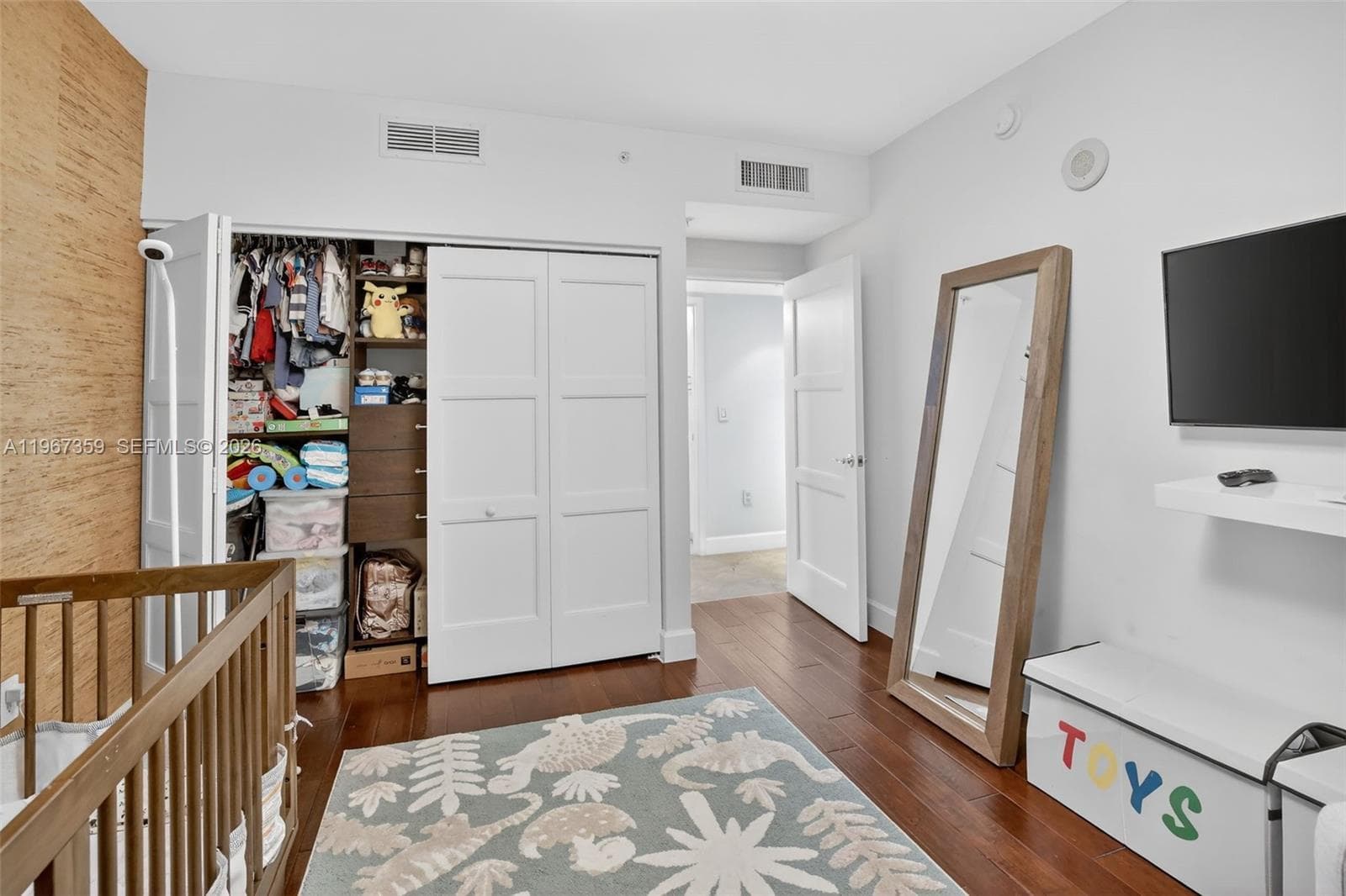 19400 Turnberry Way # 1012, Aventura FL 33180 — 24