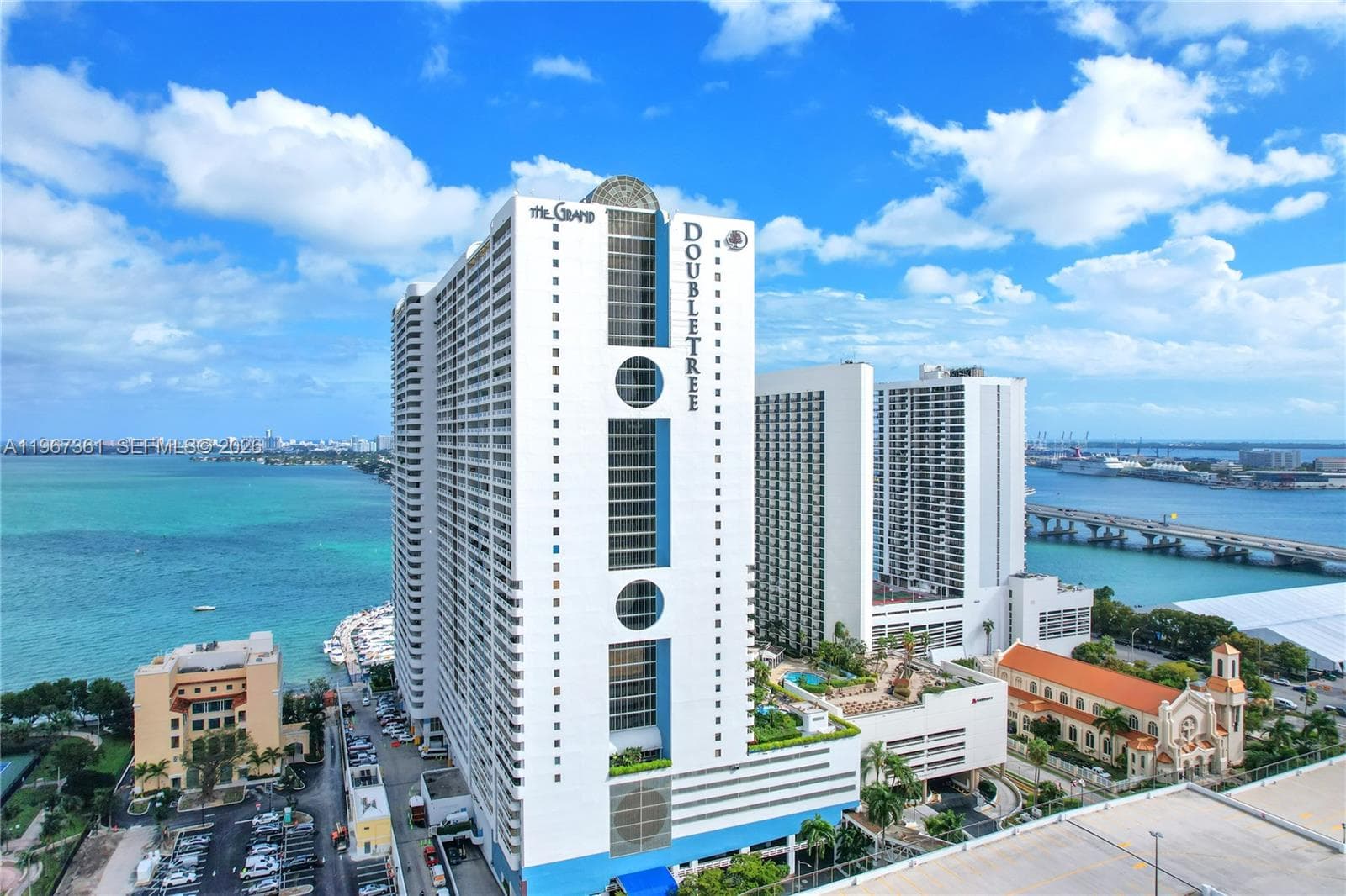1717 N Bayshore Dr # 1132, Miami FL 33132 — 17