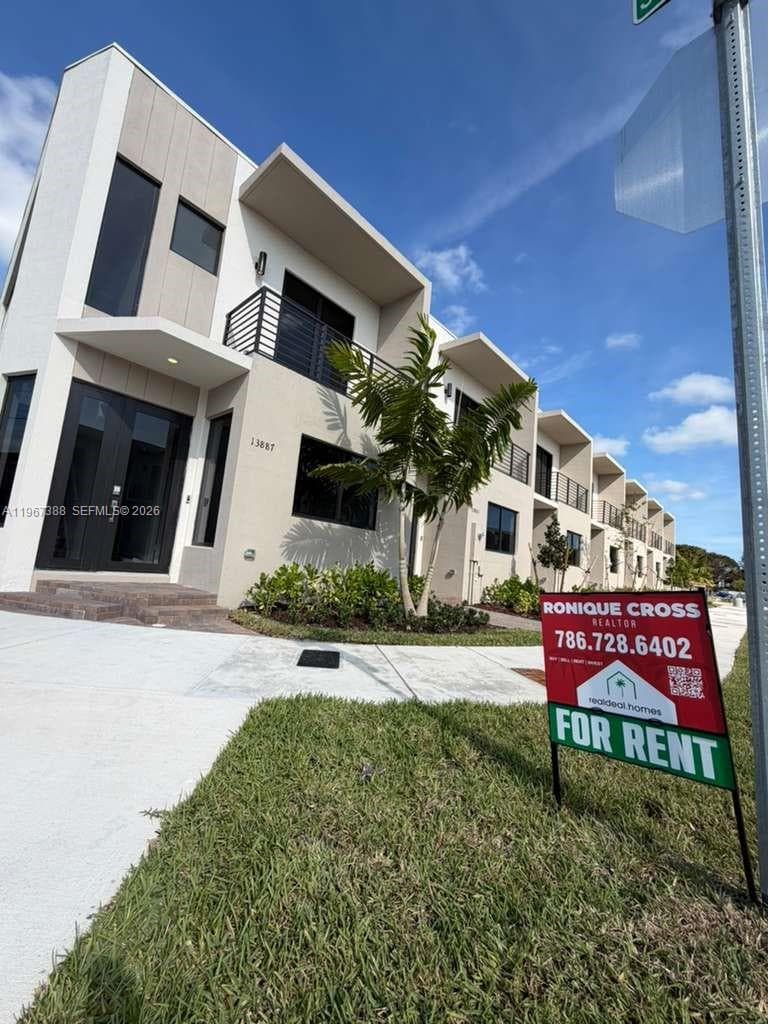 13888 SW 261st Ter # 0, Miami FL 33032 — 3