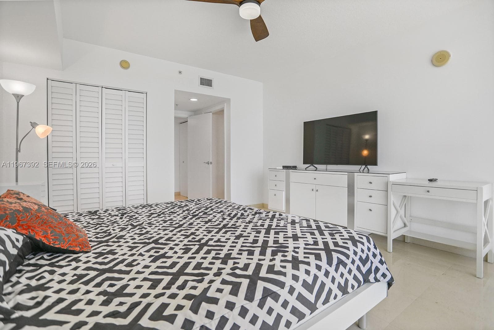 16699 Collins Ave # 2709, Sunny Isles Beach FL 33160 — 27