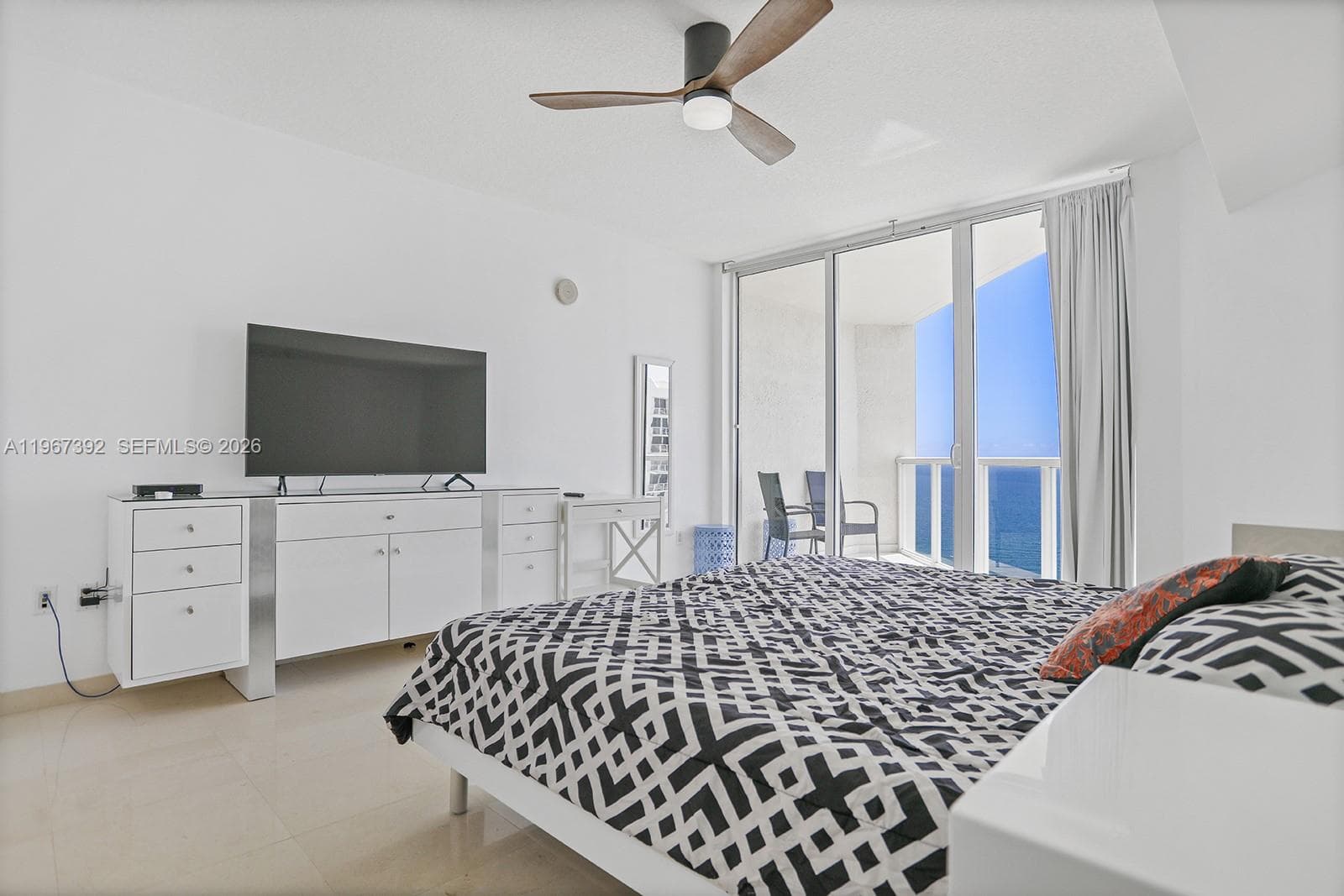 16699 Collins Ave # 2709, Sunny Isles Beach FL 33160 — 26