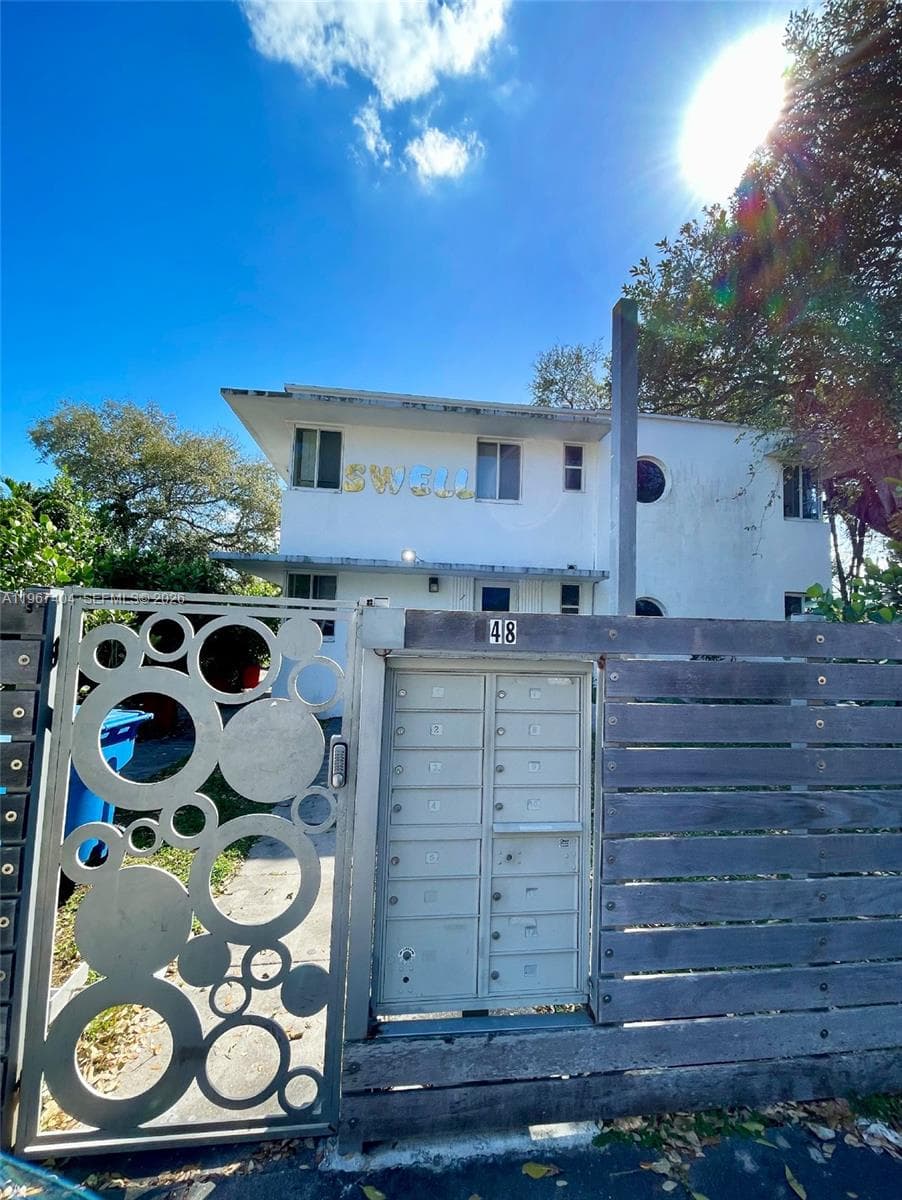 648 NE 80th St, Miami FL 33138 — 11
