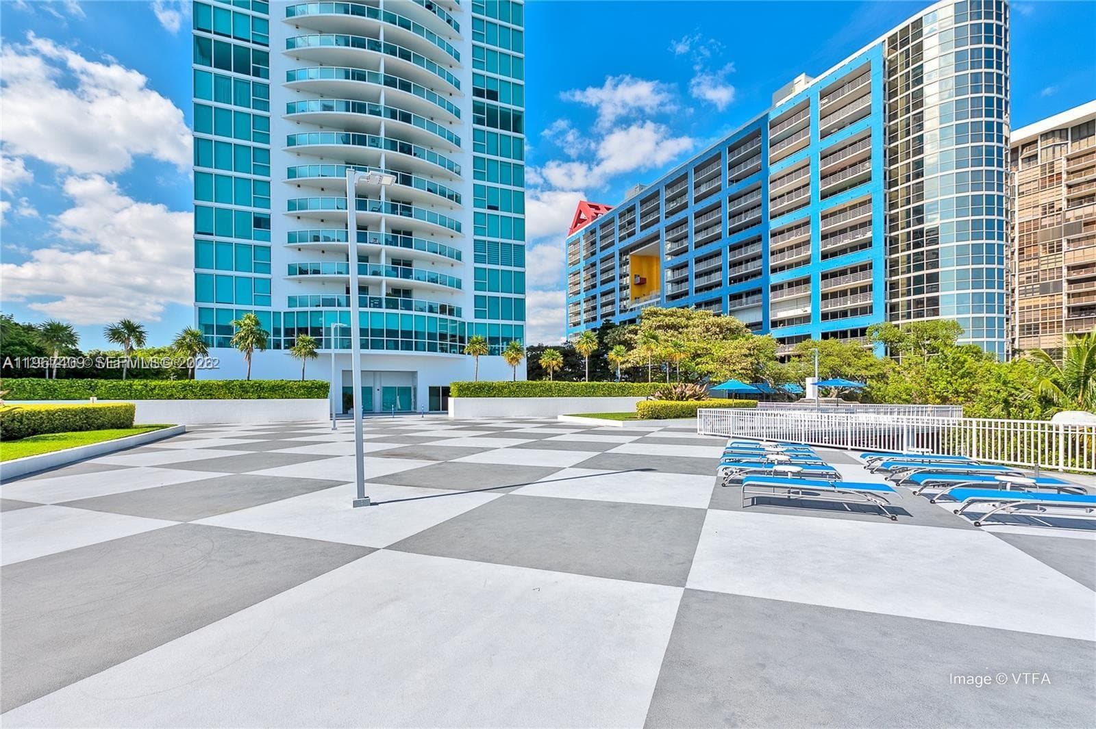 2101 Brickell Ave # 2103, Miami FL 33129 — 35