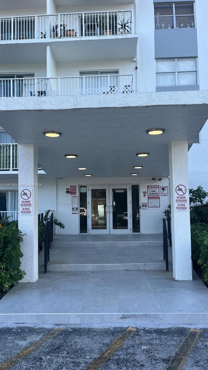 16465 NE 22nd Ave # 514, North Miami Beach FL 33160 — 2