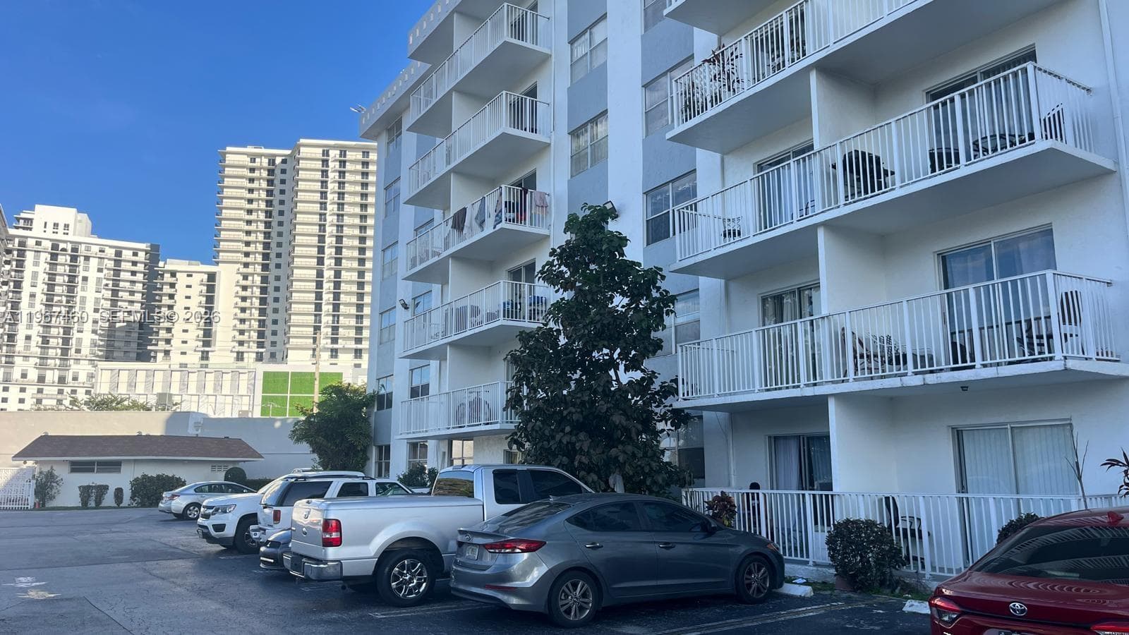 16465 NE 22nd Ave # 514, North Miami Beach FL 33160 — 4