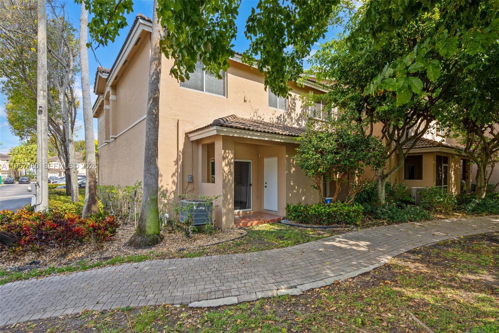5725 NW 114th Path # 114, Doral FL 33178 — 17