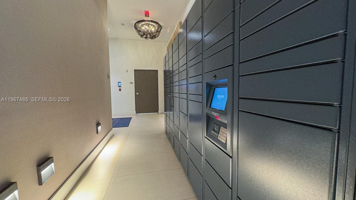 17301 Biscayne Blvd # 305, North Miami Beach FL 33160 — 44