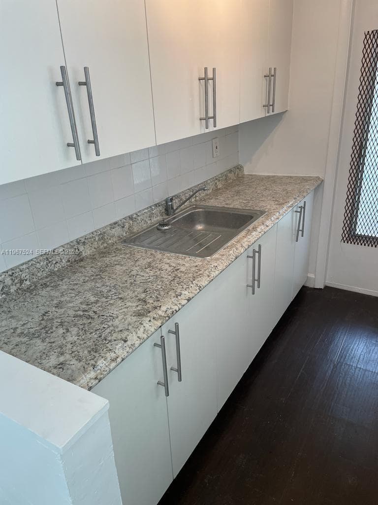 20400 NW 7 # 106, Miami Gardens FL 33169 — 4