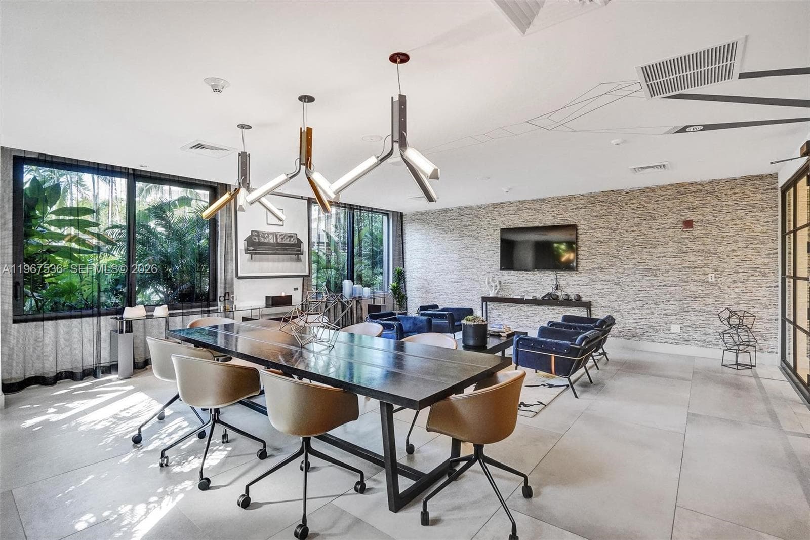 121 NE 34th St # 1705, Miami FL 33137 — 16