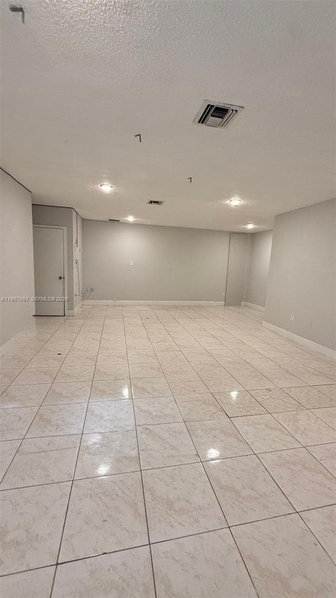 12237 SW 132nd Ct # 10, Miami FL 33186 — 10