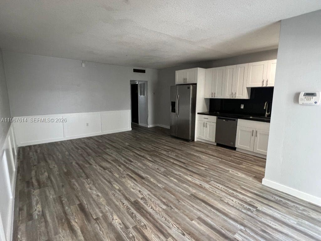 2430 NE 135th St # 105, North Miami FL 33181 — 13