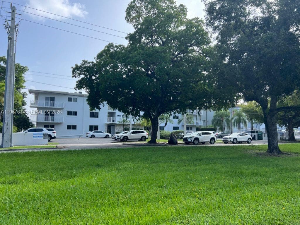 2430 NE 135th St # 105, North Miami FL 33181 — 24
